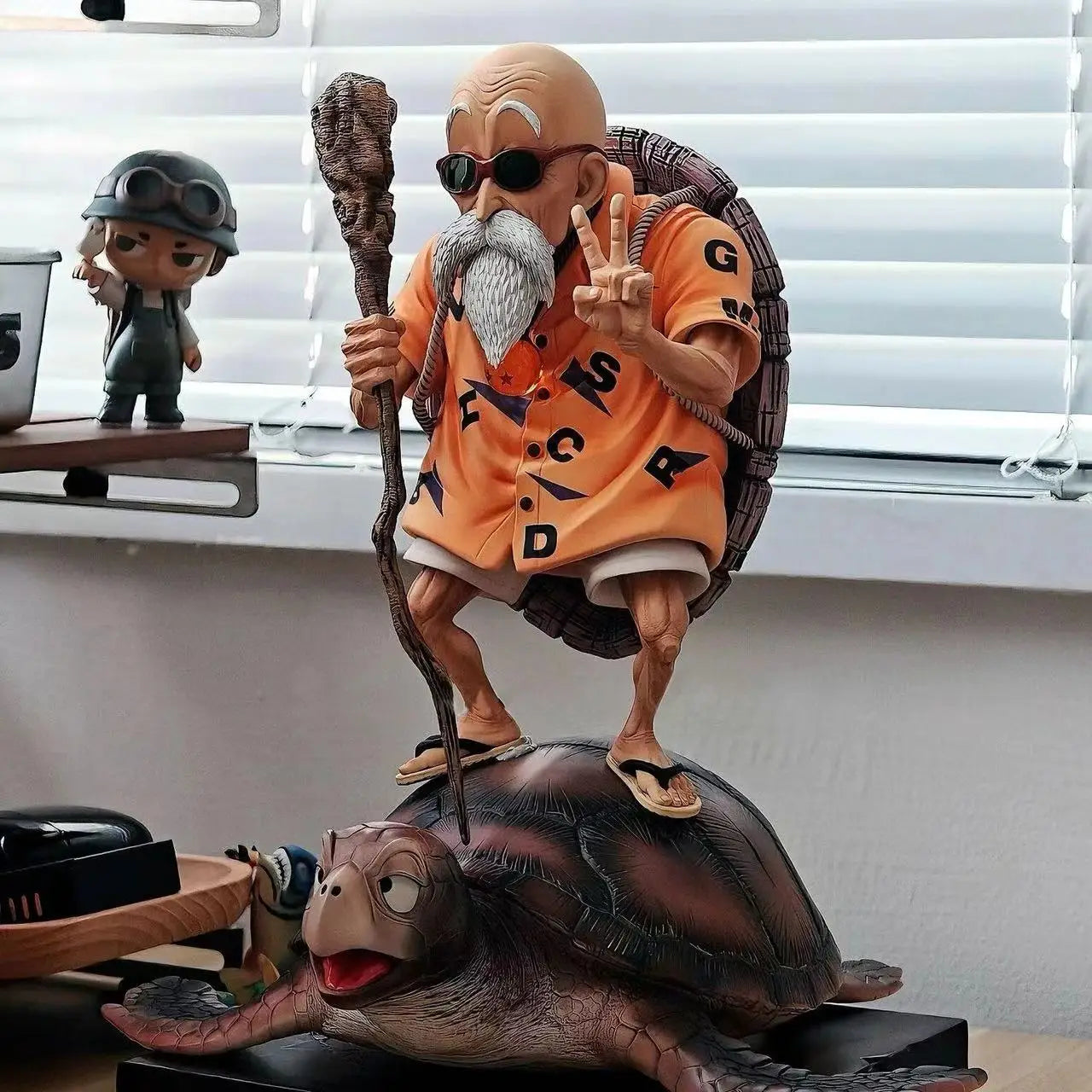 23cm/9.06 Master Roshi